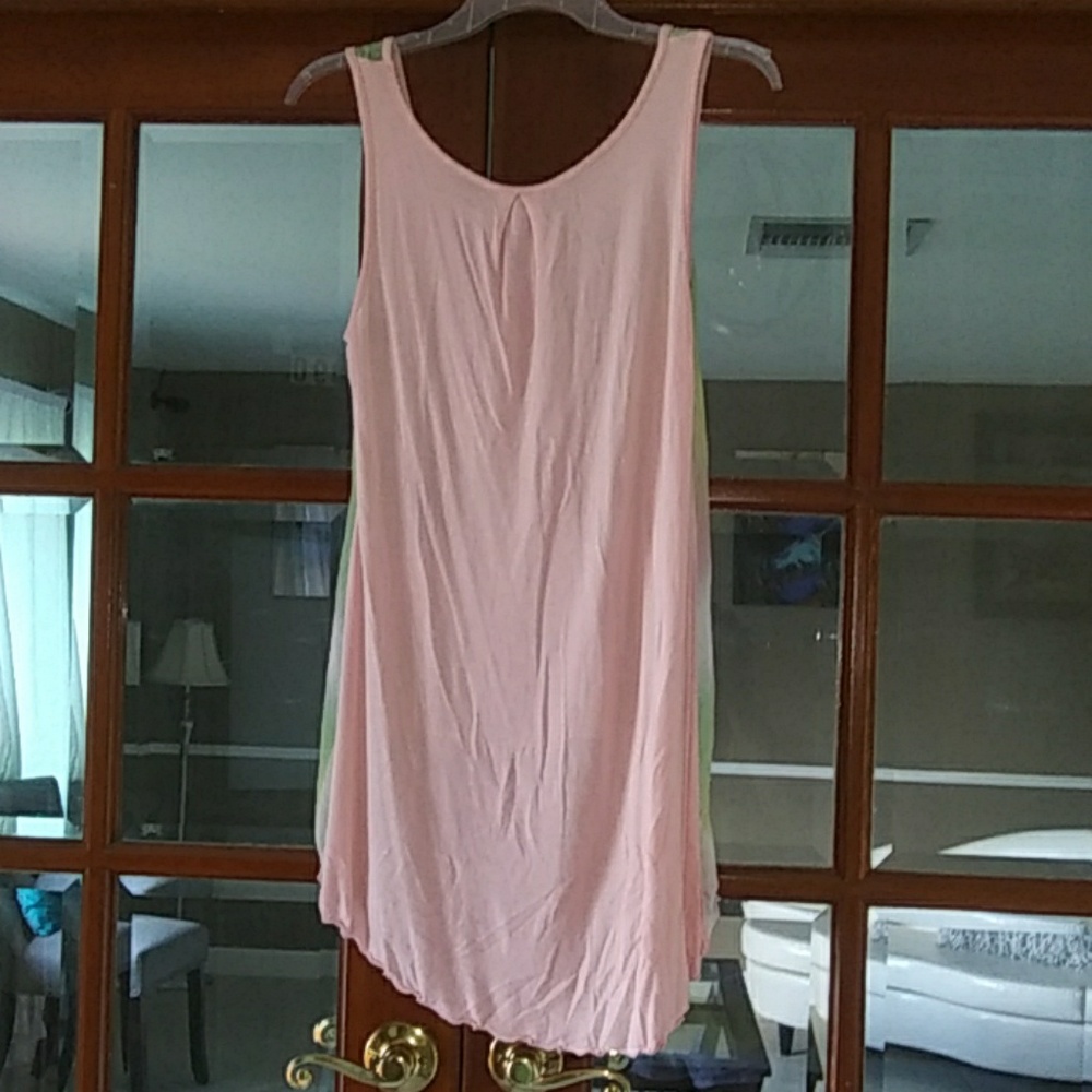Clothes - Picture 2 of 2